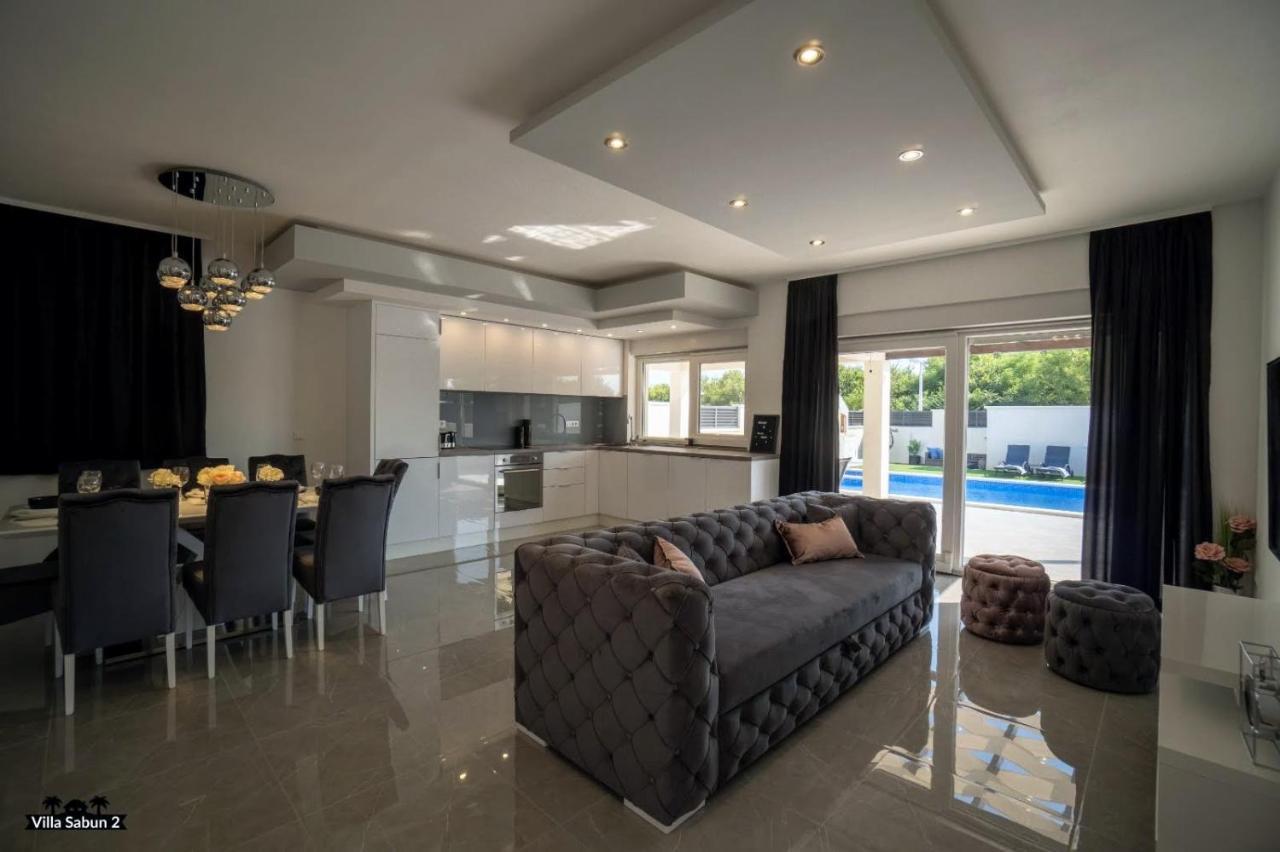 Villas Sabun - Modern House With Heated Pool Privlaka  Dış mekan fotoğraf